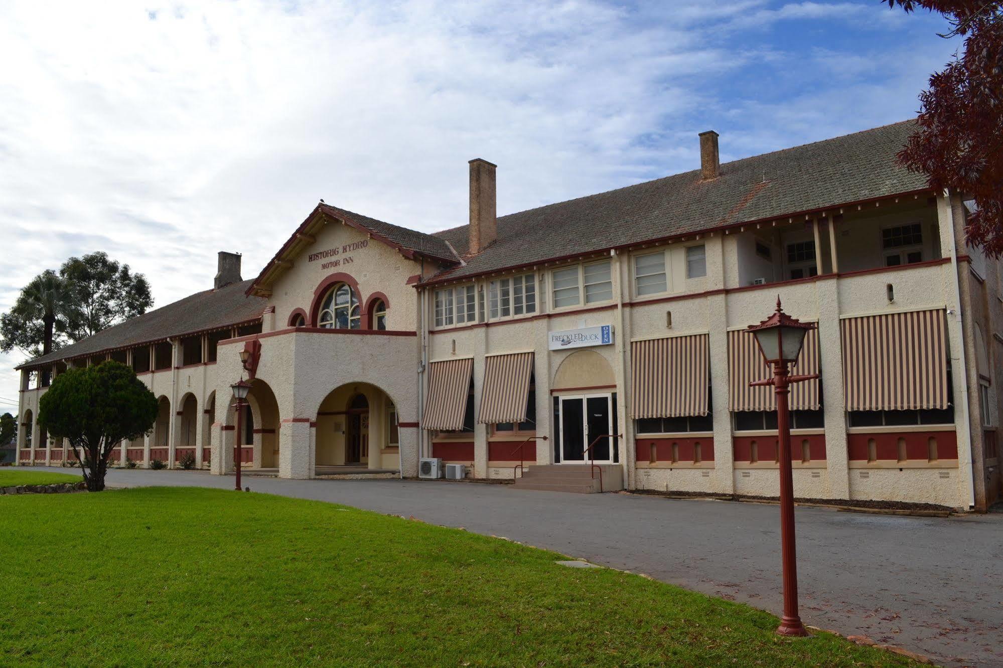 Hydro Hotel Leeton Exterior photo